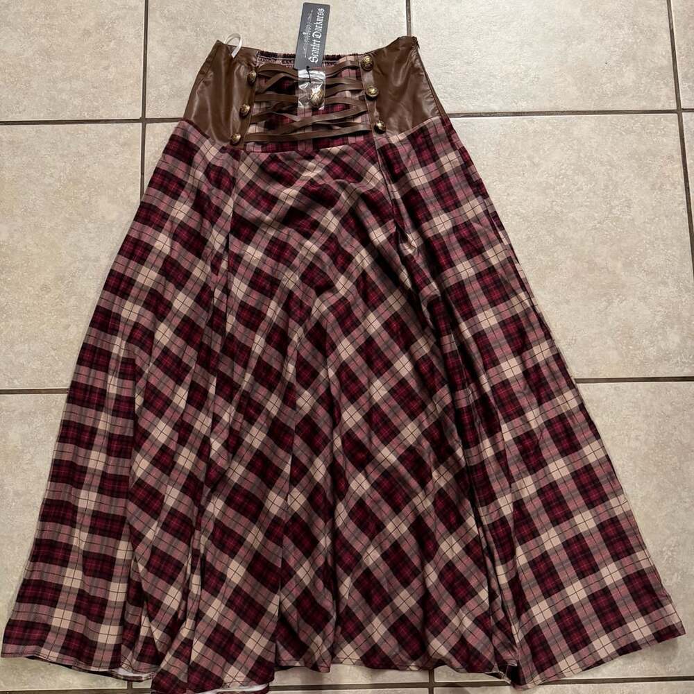 NWT Scarlet Darkness Skirt Size M Faux Leather Lace-Up Maxi